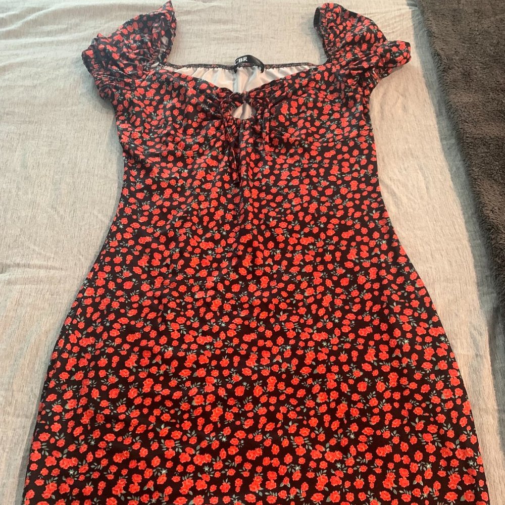 Red and black roses dress
